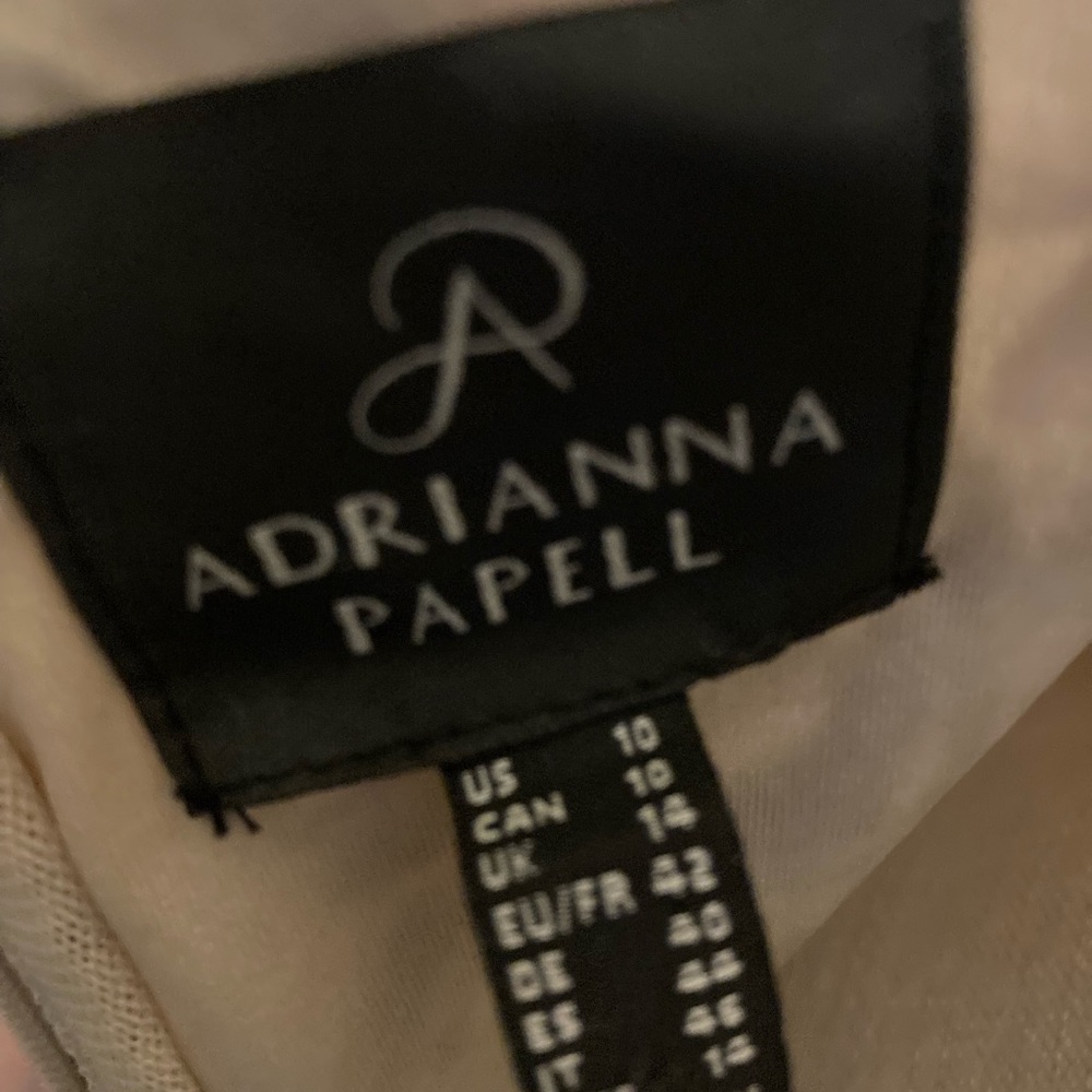 Adrianna Papell made in India size 10. Like new wore for an hour. - Picture 4 of 4